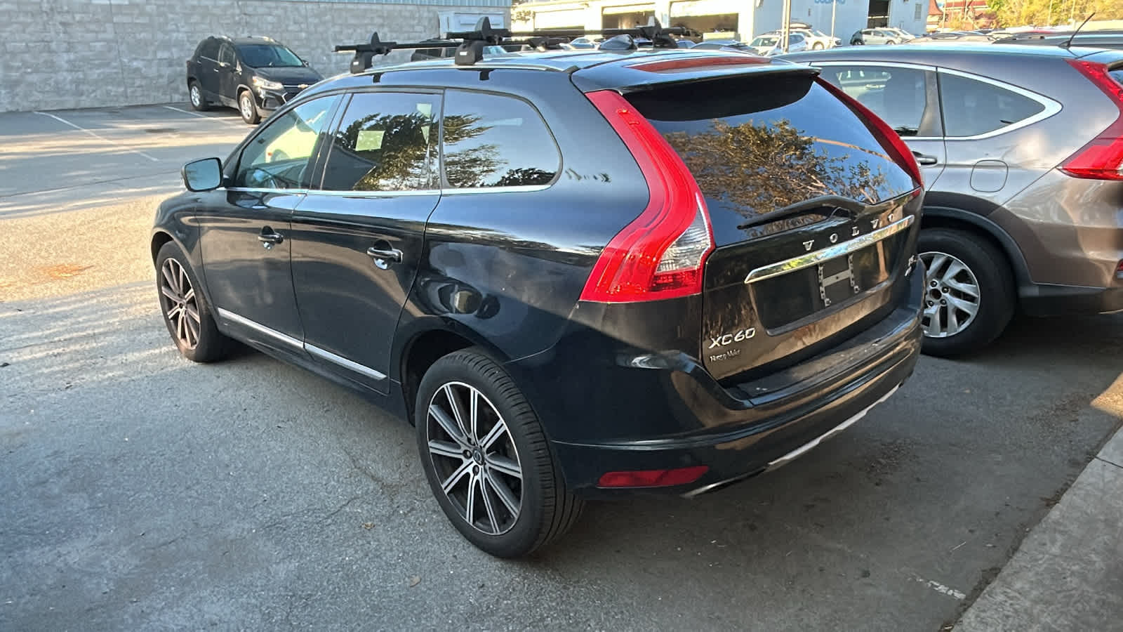 Thumbnail: 2015 Volvo XC60 - 8