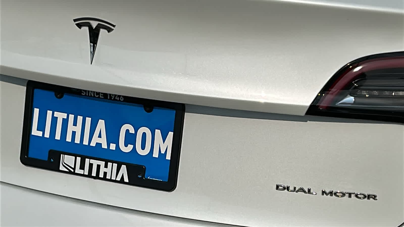 Thumbnail: 2018 Tesla Model 3 - 28