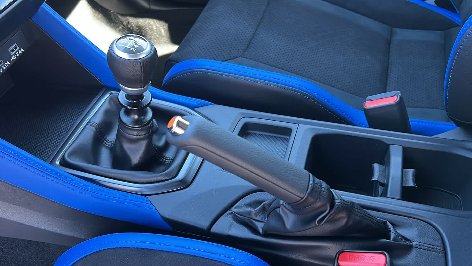 2026 Subaru WRX tS - Photo 13