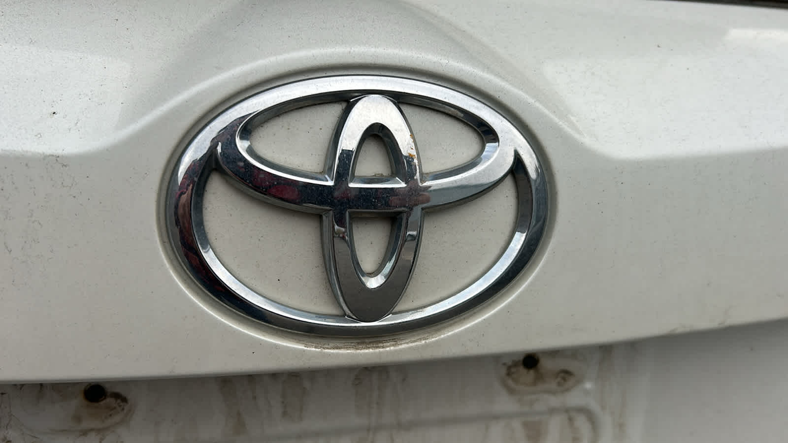 Thumbnail: 2015 Toyota RAV4 - 10