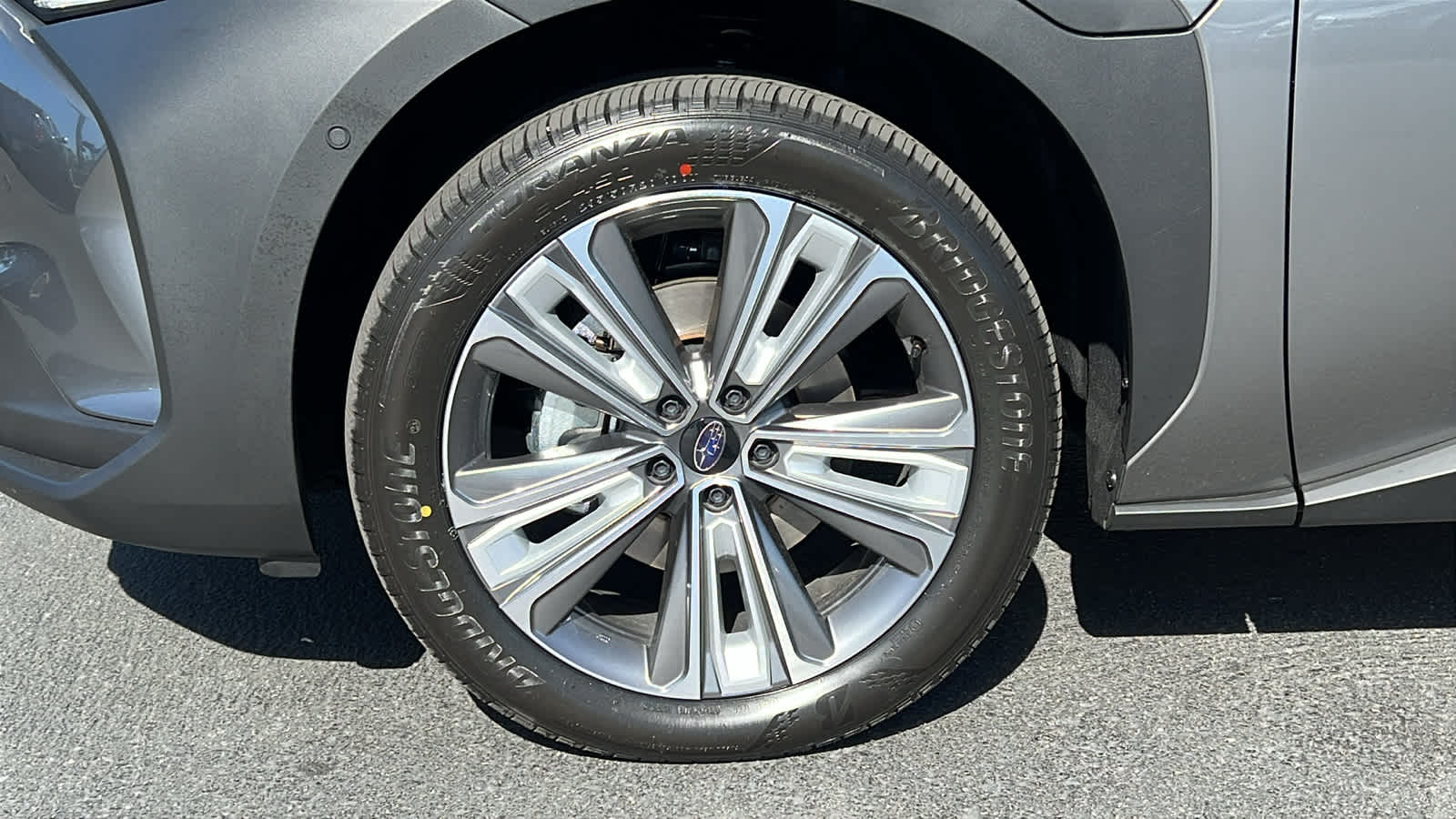 Thumbnail: 2025 Subaru Solterra - 9