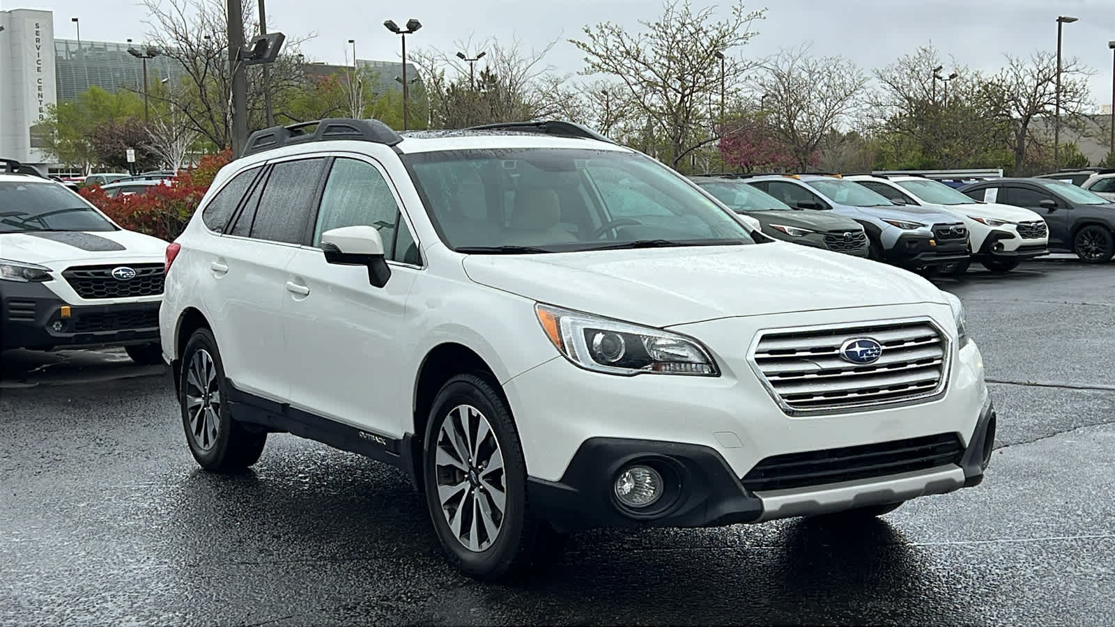 Thumbnail: 2016 Subaru Outback - 3
