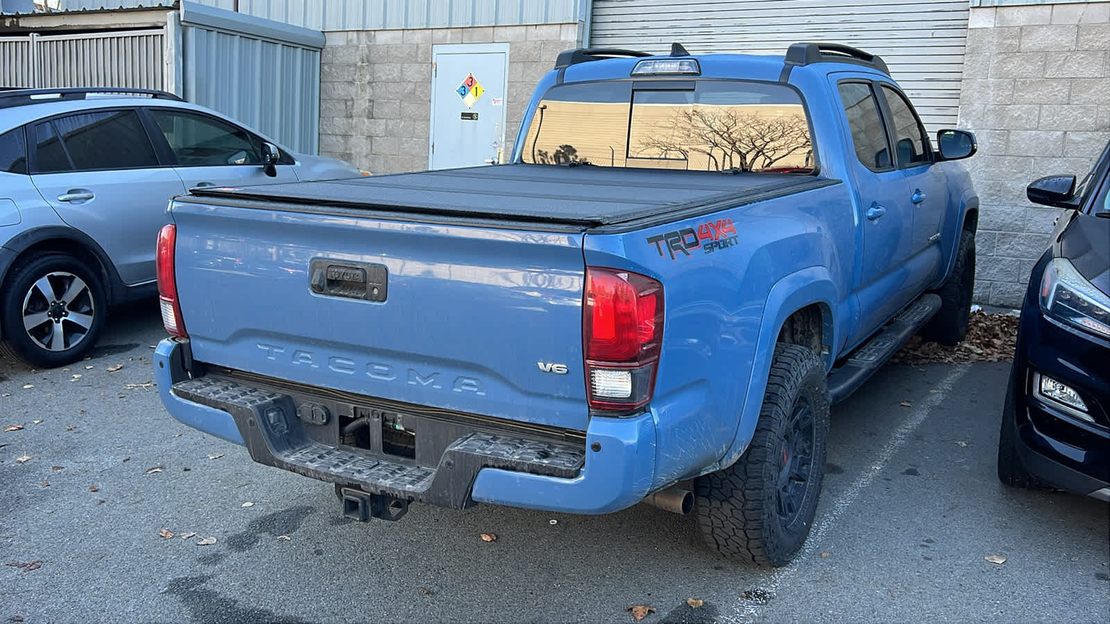 Thumbnail: 2019 Toyota Tacoma - 15