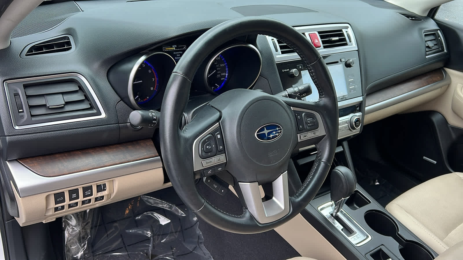 Thumbnail: 2016 Subaru Outback - 10