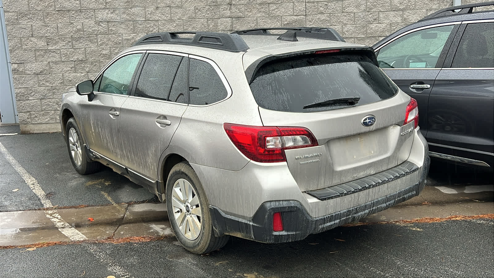 Thumbnail: 2018 Subaru Outback - 10