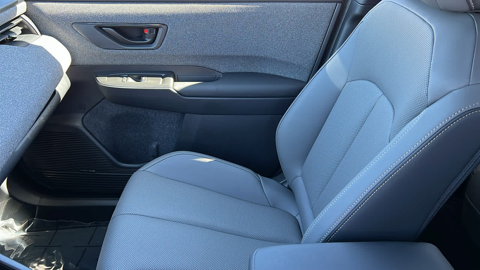 2026 Subaru Outback Limited - Photo 12