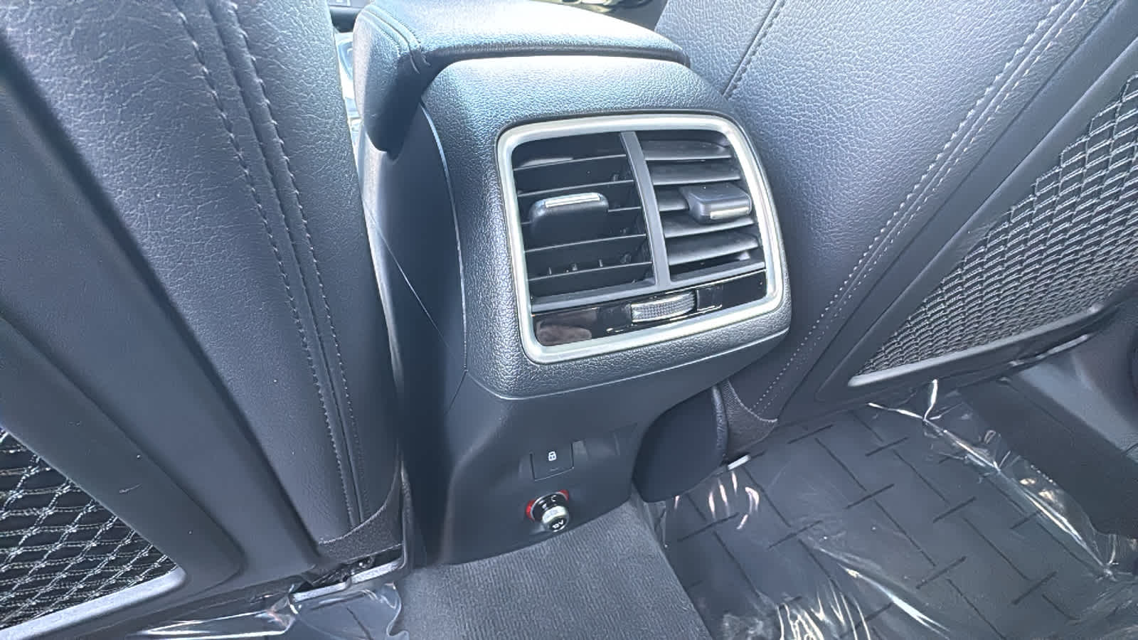 Thumbnail: 2018 Audi Q3 - 25