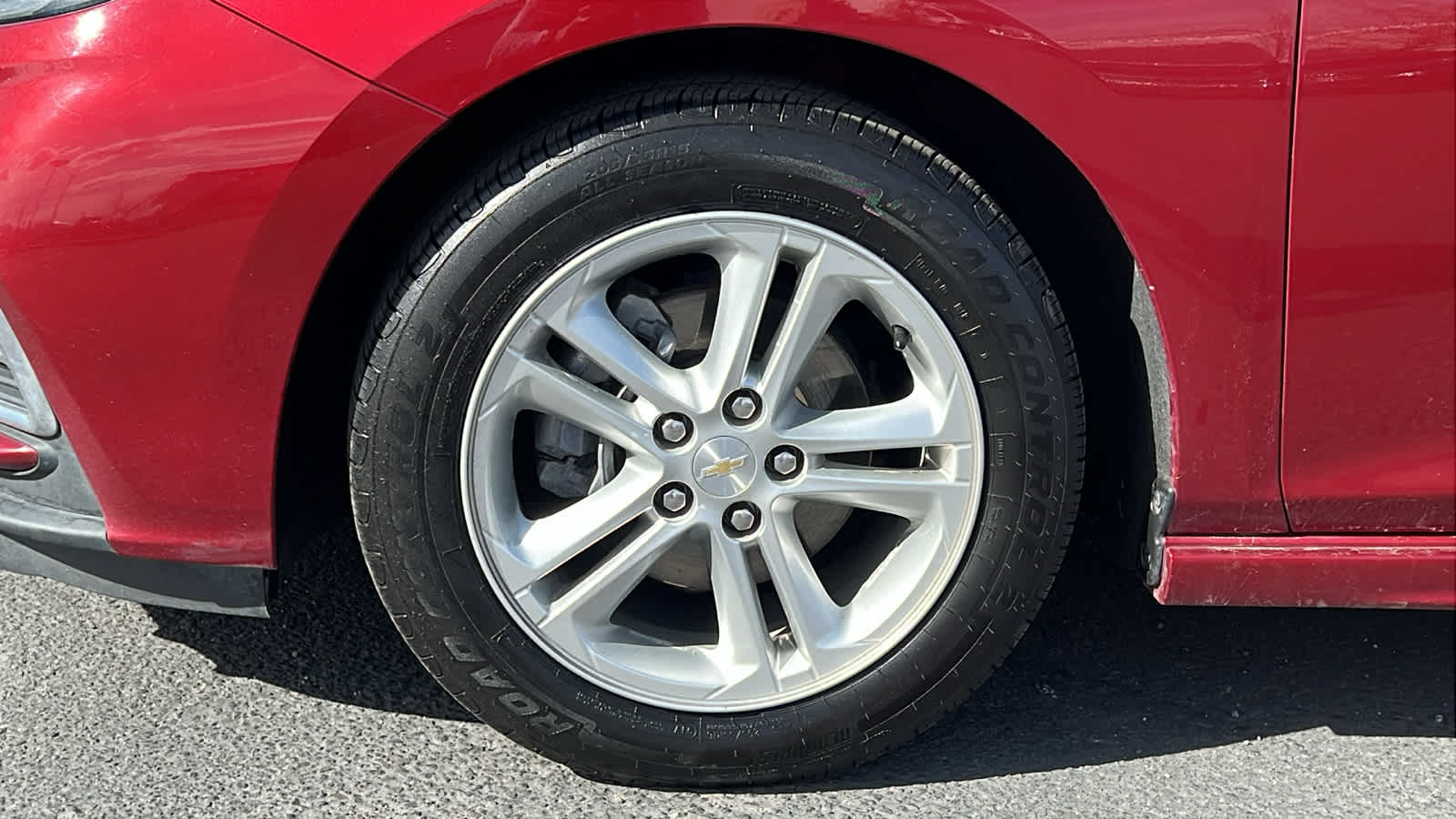 Thumbnail: 2018 Chevrolet Cruze - 9