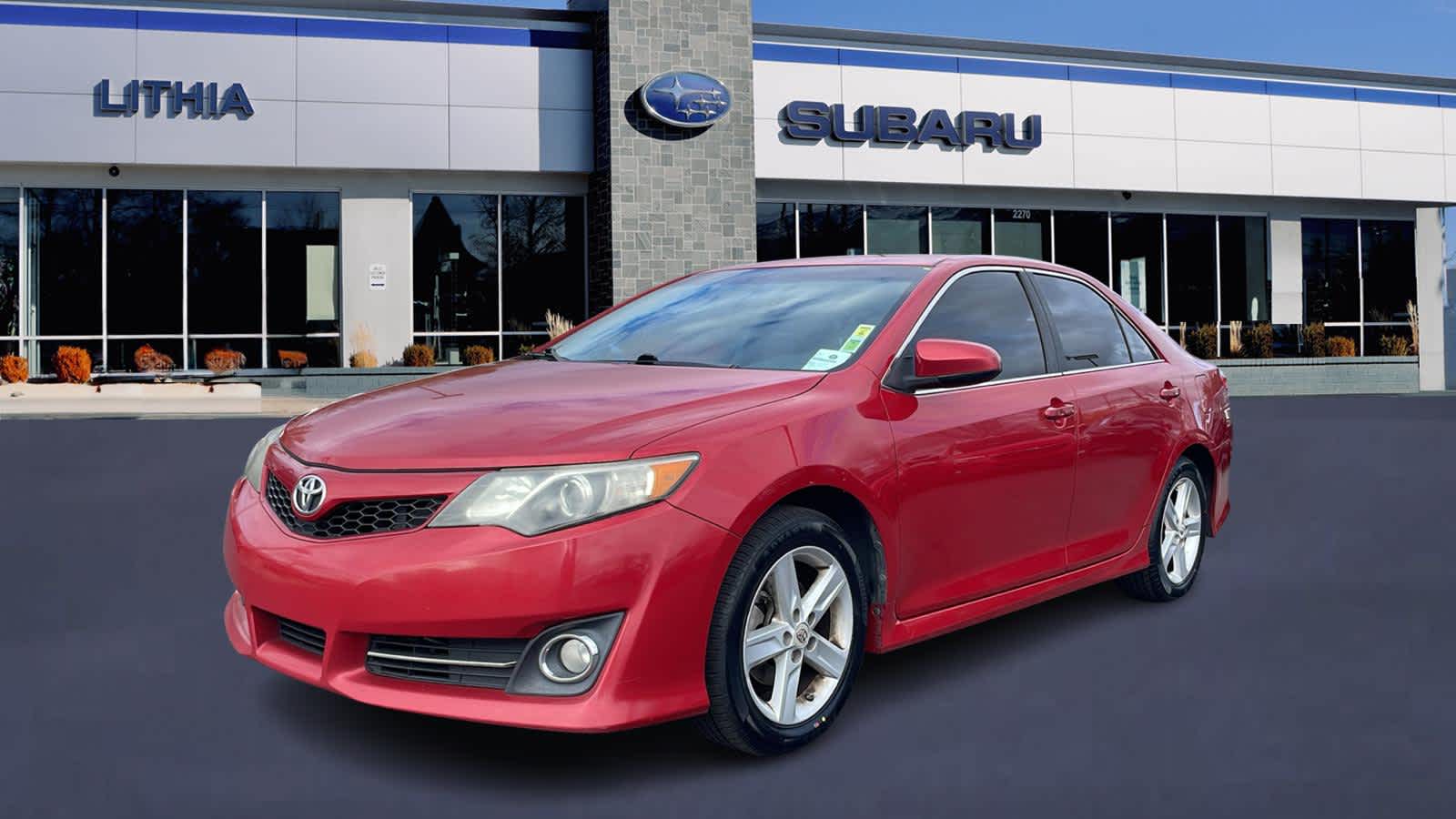 2012 Toyota Camry SE Sedan