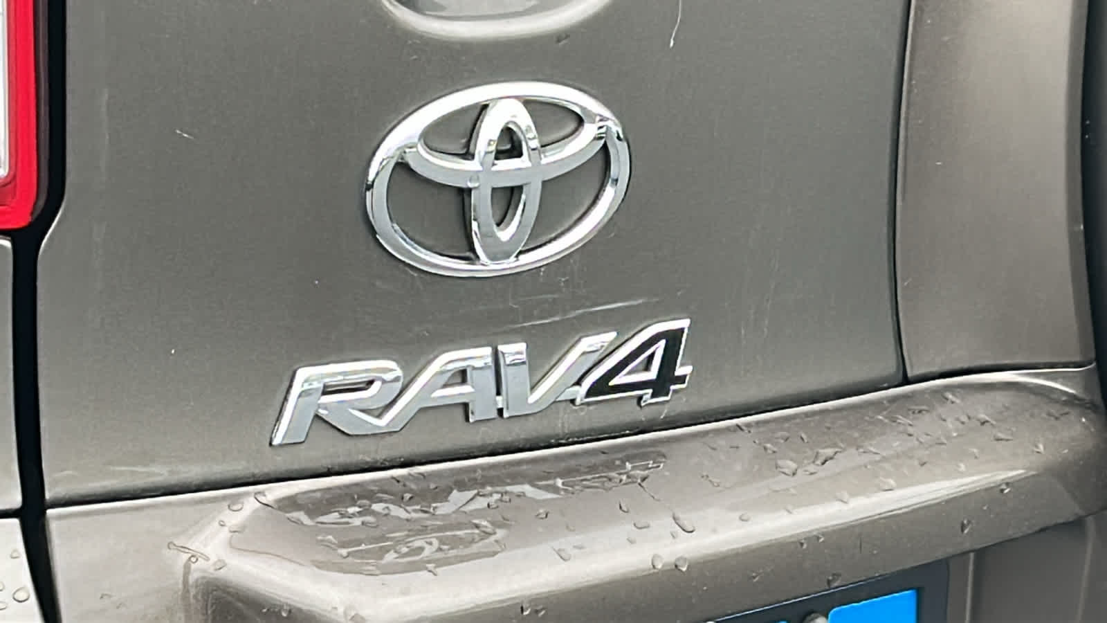 Thumbnail: 2011 Toyota RAV4 - 27