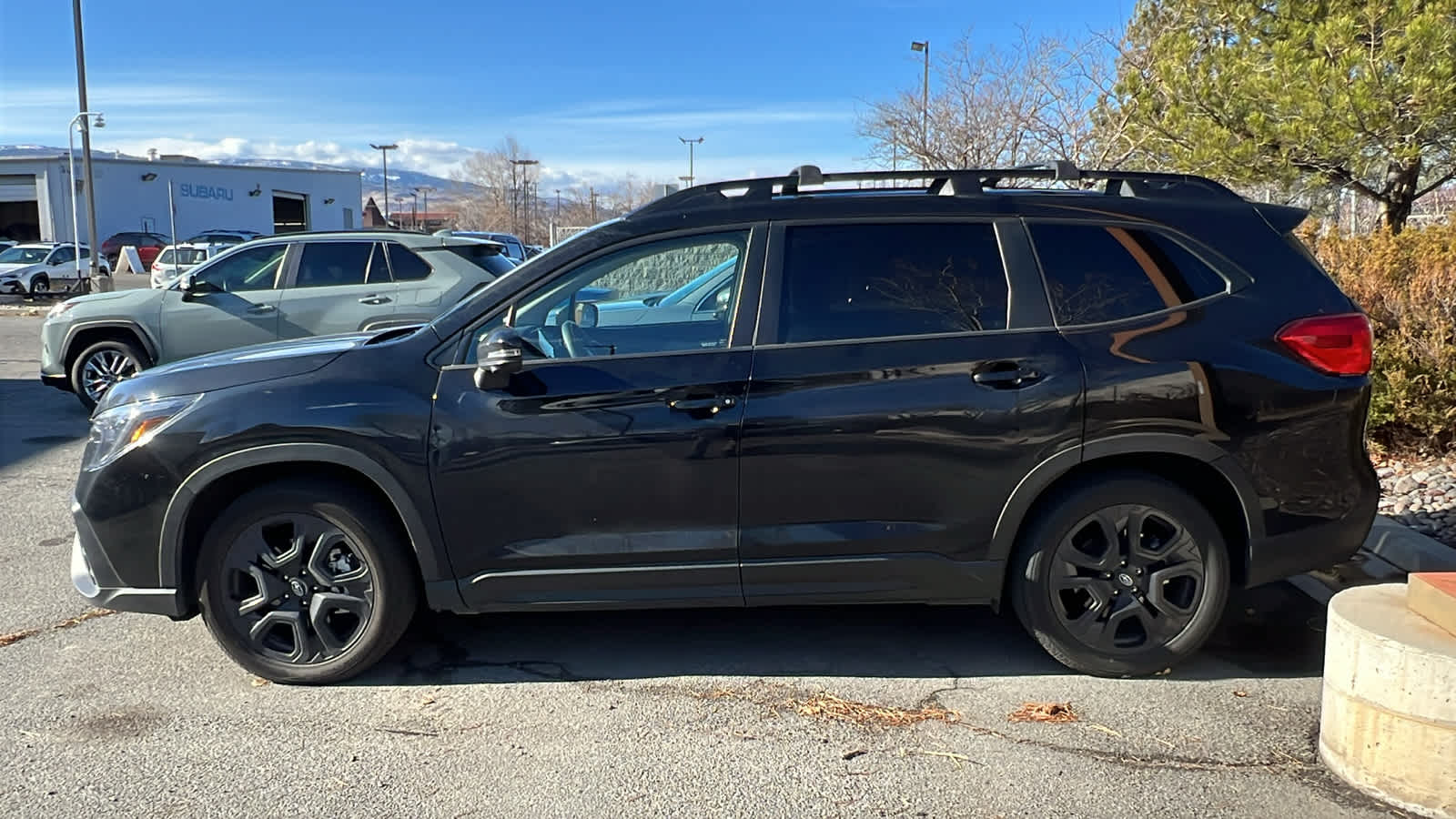 Thumbnail: 2023 Subaru Ascent - 16