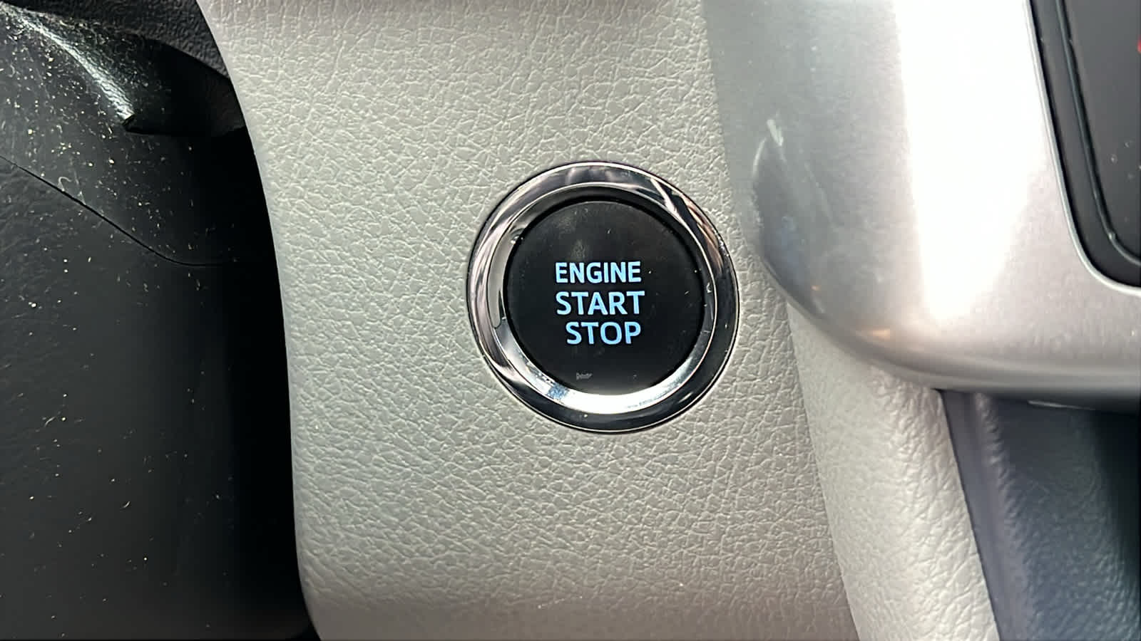 Thumbnail: 2019 Toyota Highlander - 9