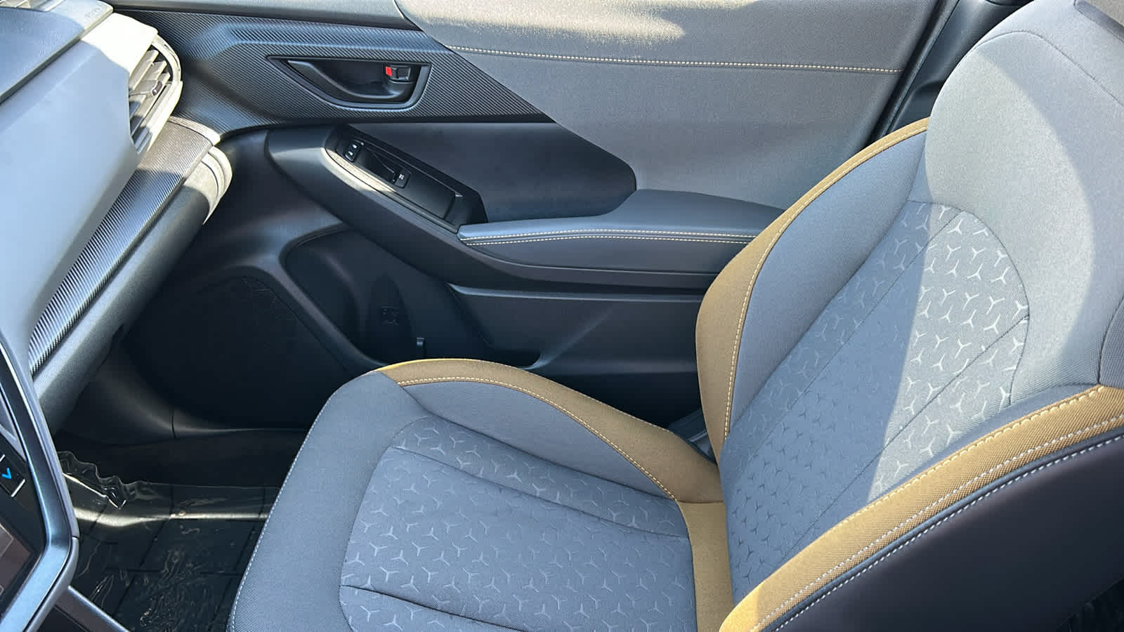 Thumbnail: 2025 Subaru Crosstrek - 12