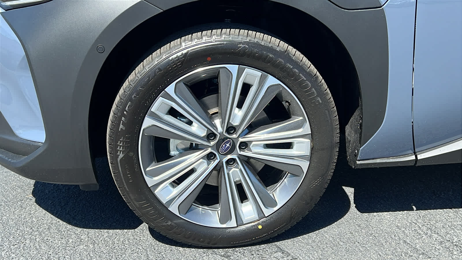 2025 Subaru Solterra Limited 9