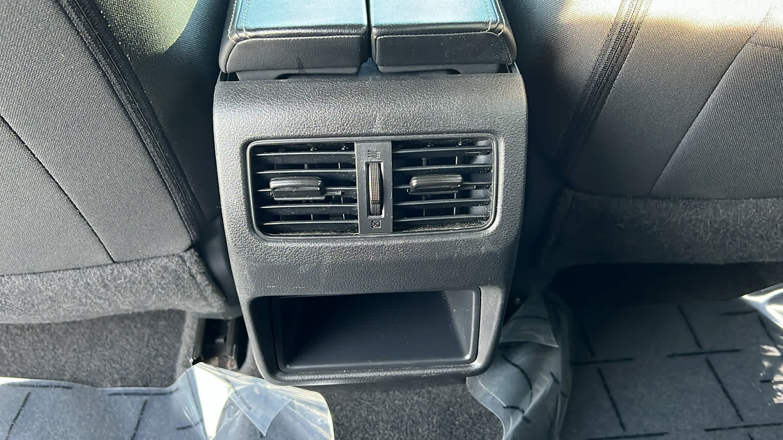 Thumbnail: 2024 Nissan Rogue - 25