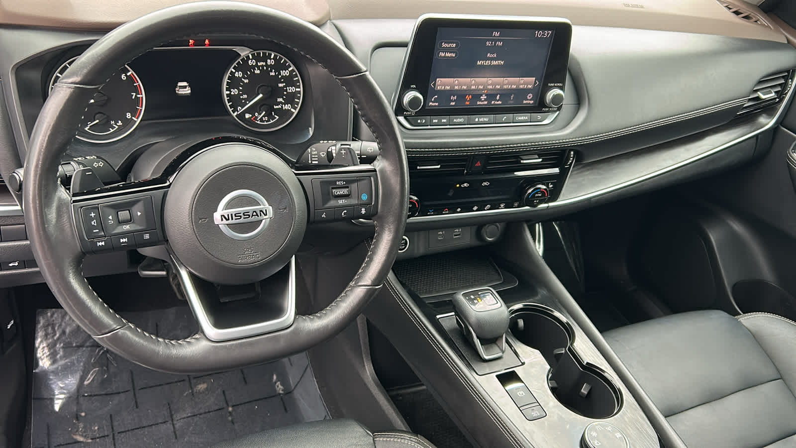 Thumbnail: 2021 Nissan Rogue - 10