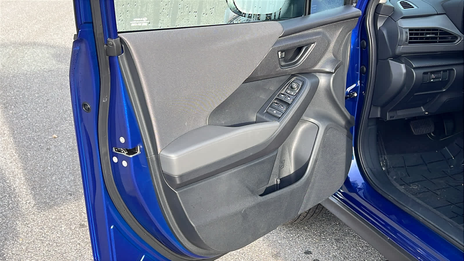 Thumbnail: 2026 Subaru Crosstrek - 23