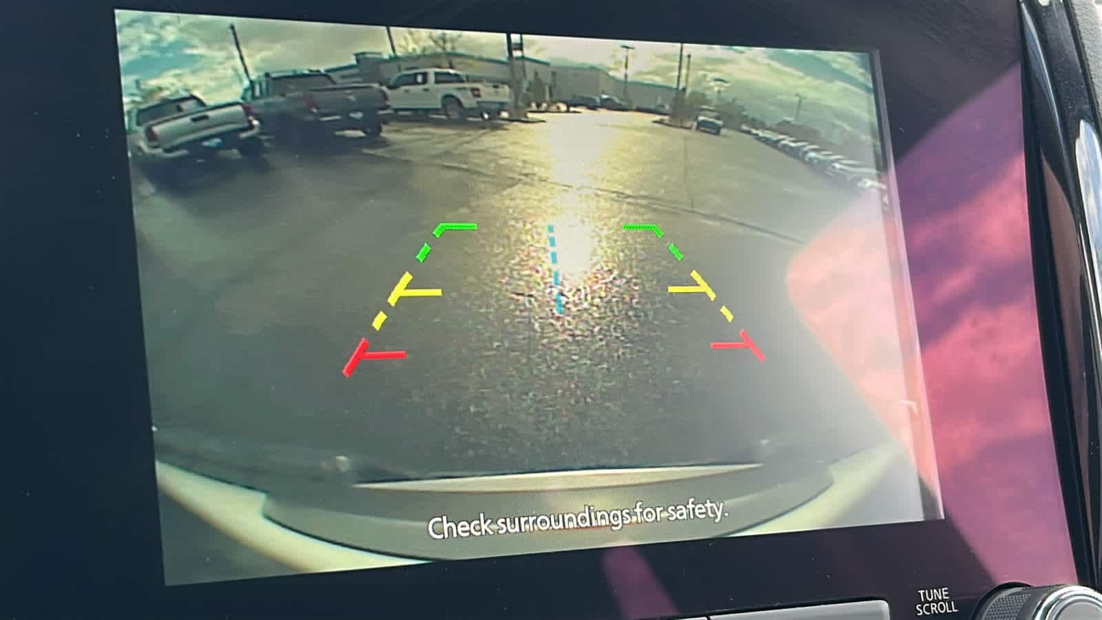 Thumbnail: 2023 Nissan Frontier - 16