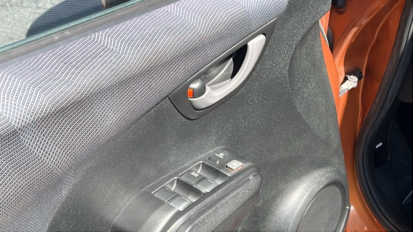Thumbnail: 2010 Honda Fit - 21