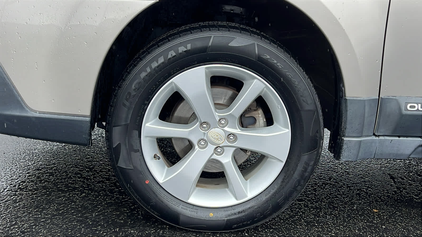 Thumbnail: 2014 Subaru Outback - 9