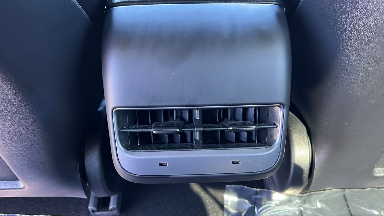 Thumbnail: 2022 Tesla Model 3 - 23