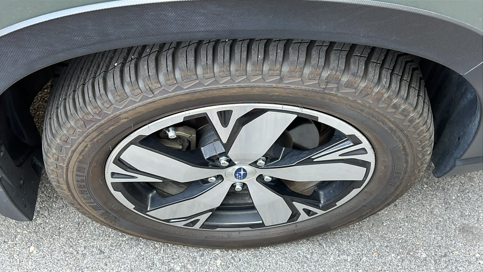 2019 Subaru Forester Touring 19