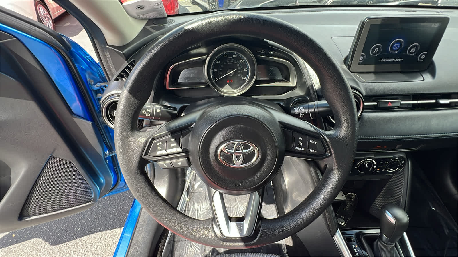 Thumbnail: 2020 Toyota Yaris - 18