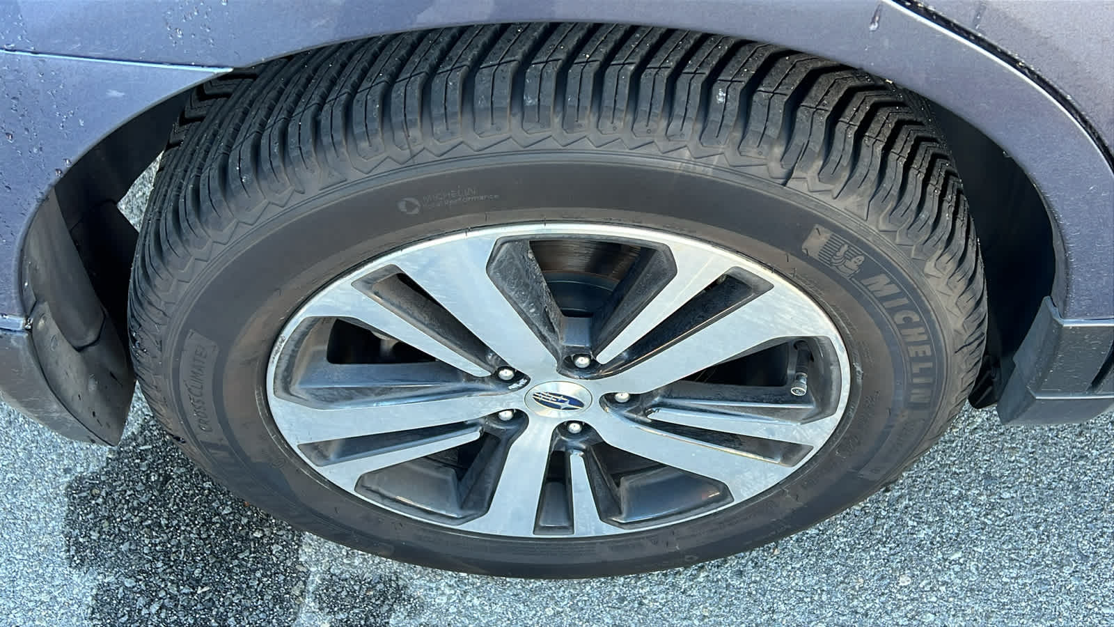 Thumbnail: 2018 Subaru Outback - 17