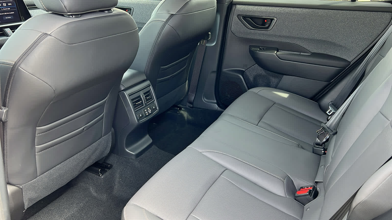 2026 Subaru Outback Limited - Photo 24