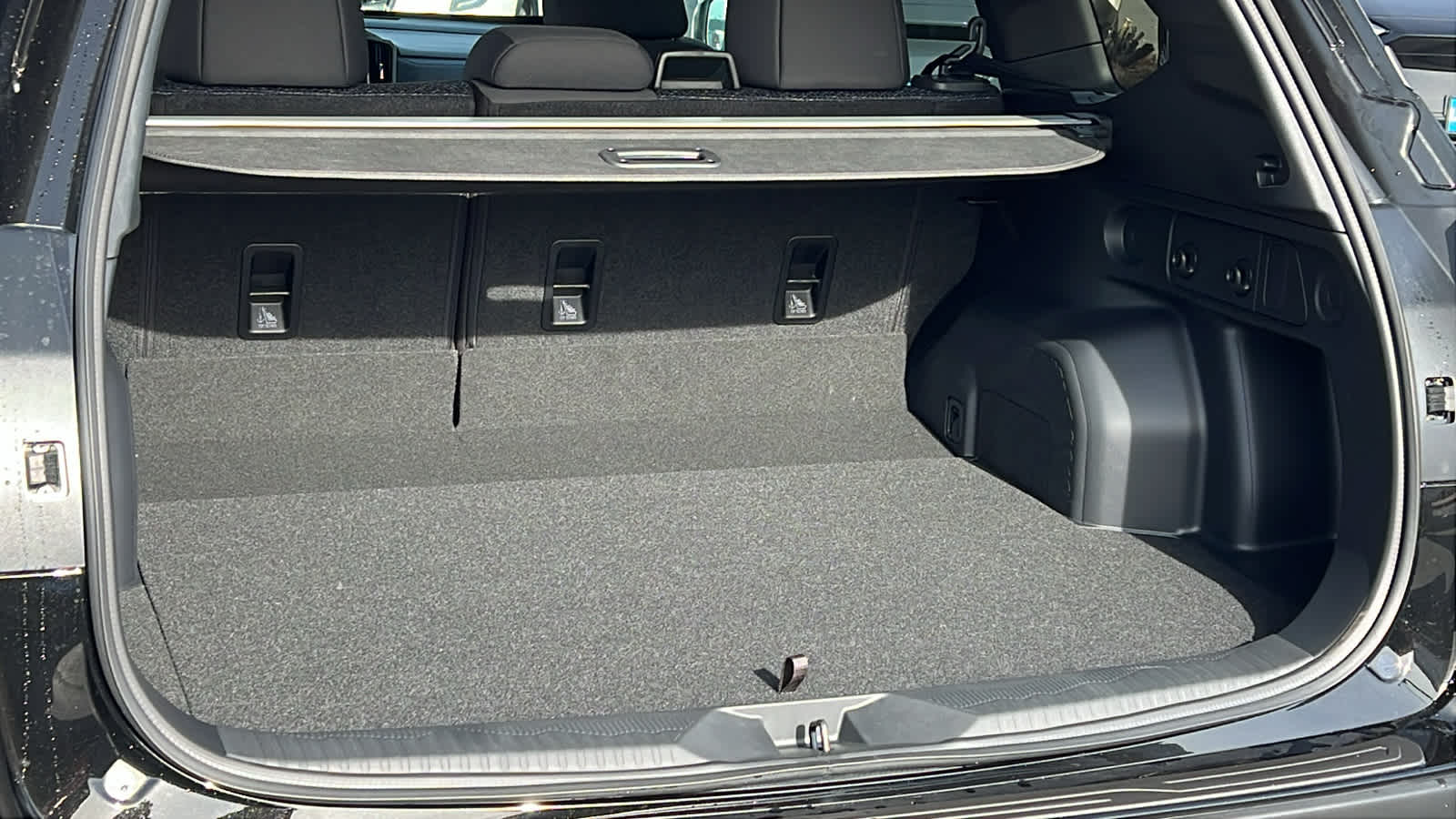 Thumbnail: 2026 Subaru Forester - 27