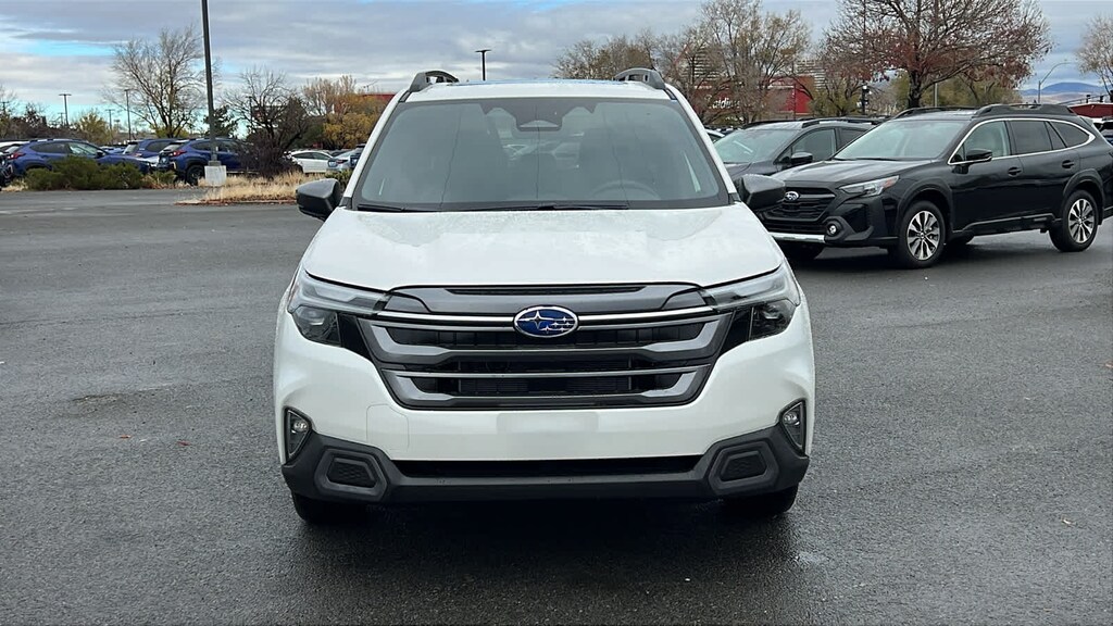 New 2025 Subaru Forester Hybrid Limited SUV