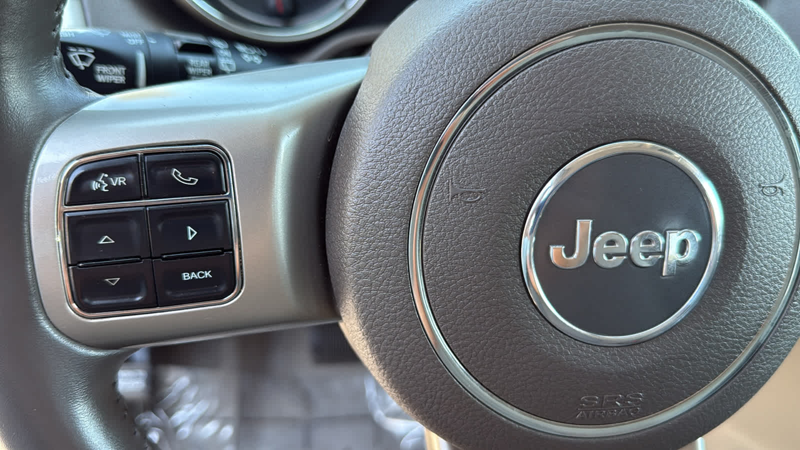Thumbnail: 2013 Jeep Grand Cherokee - 18