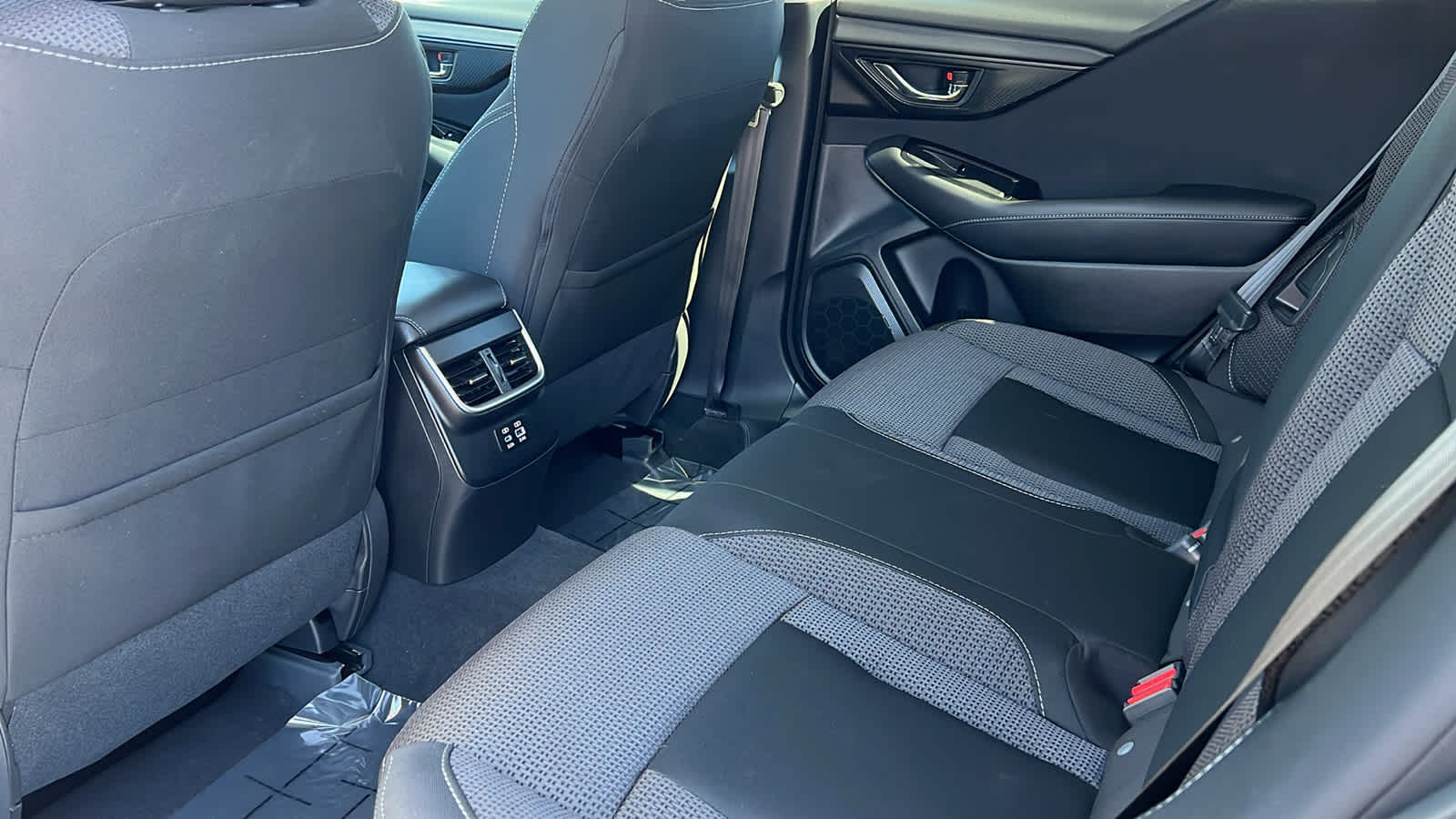 Thumbnail: 2025 Subaru Outback - 25