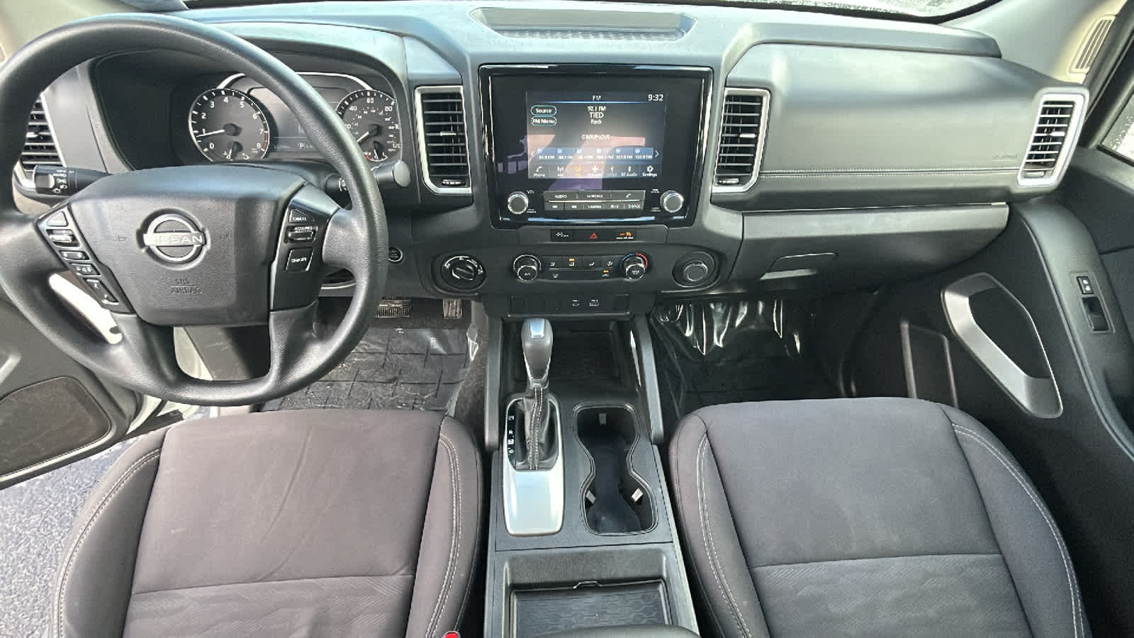 Thumbnail: 2023 Nissan Frontier - 26