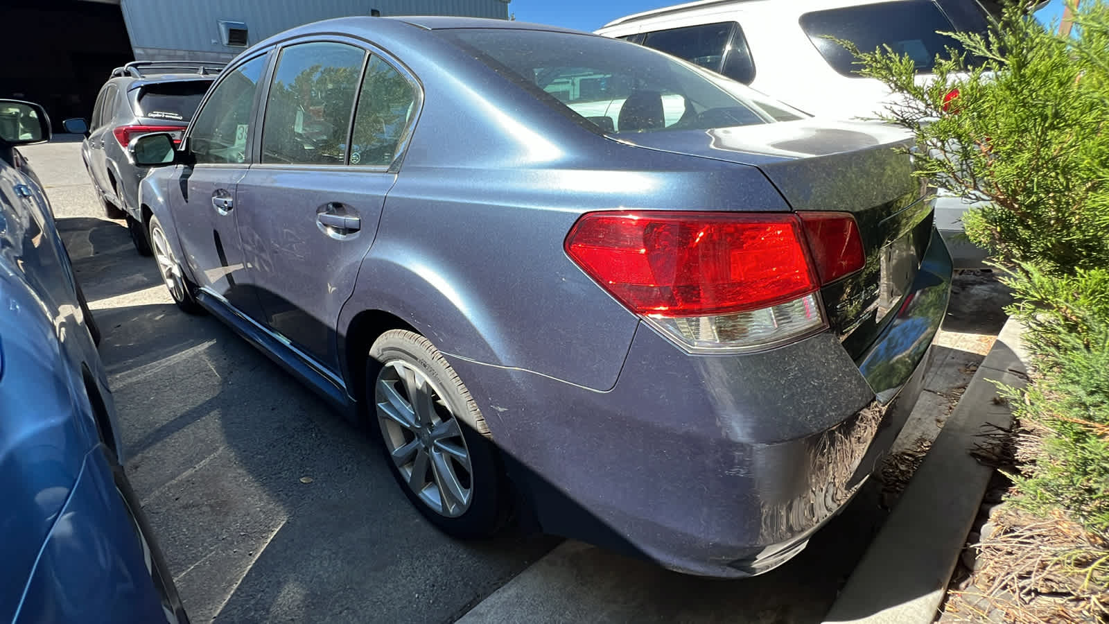 Thumbnail: 2013 Subaru Legacy - 9