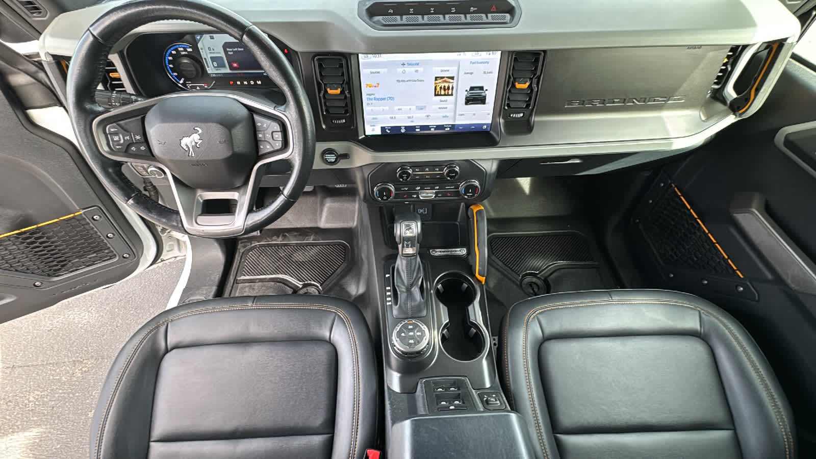 Thumbnail: 2022 Ford Bronco - 26