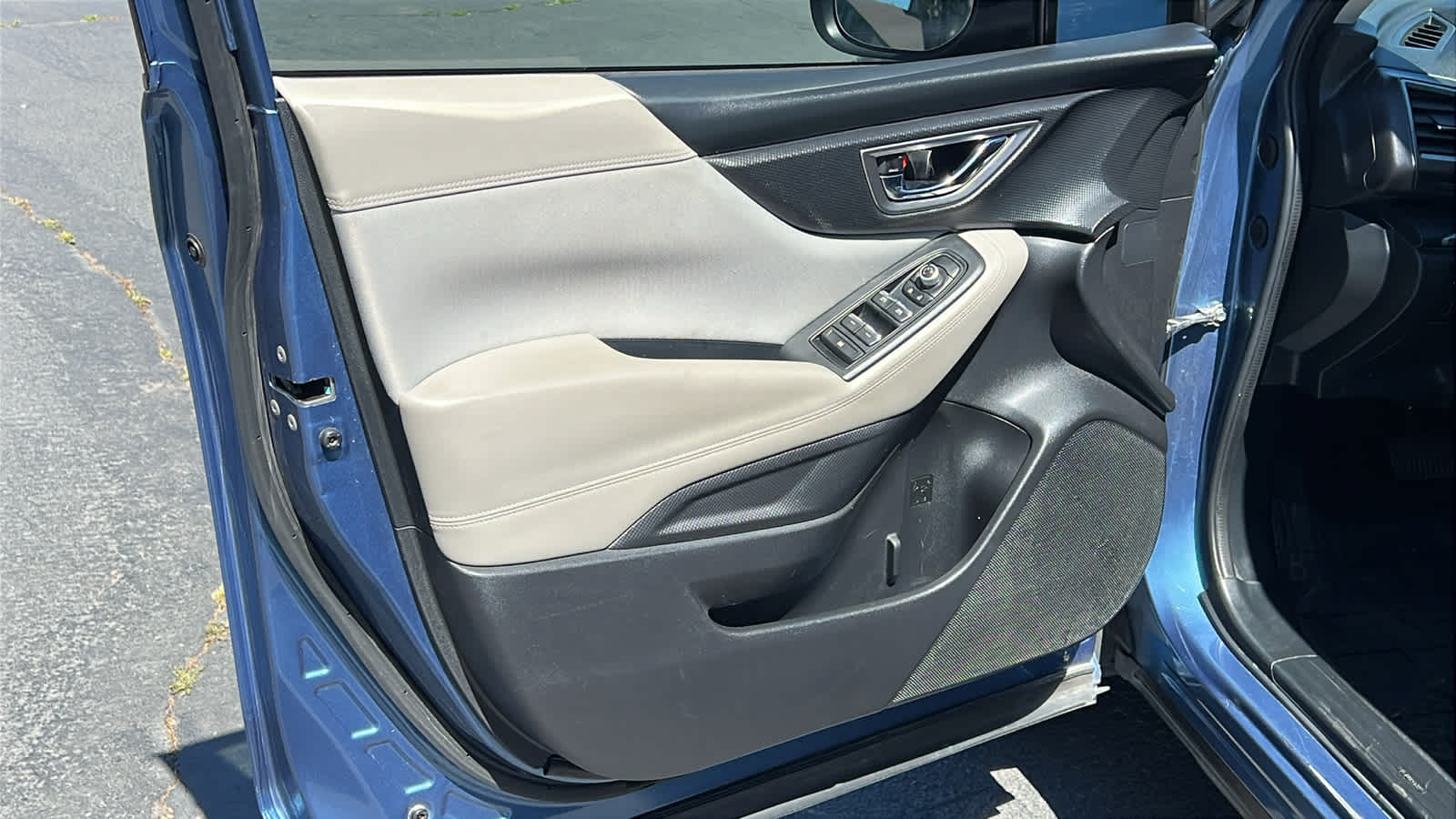 Thumbnail: 2020 Subaru Forester - 23