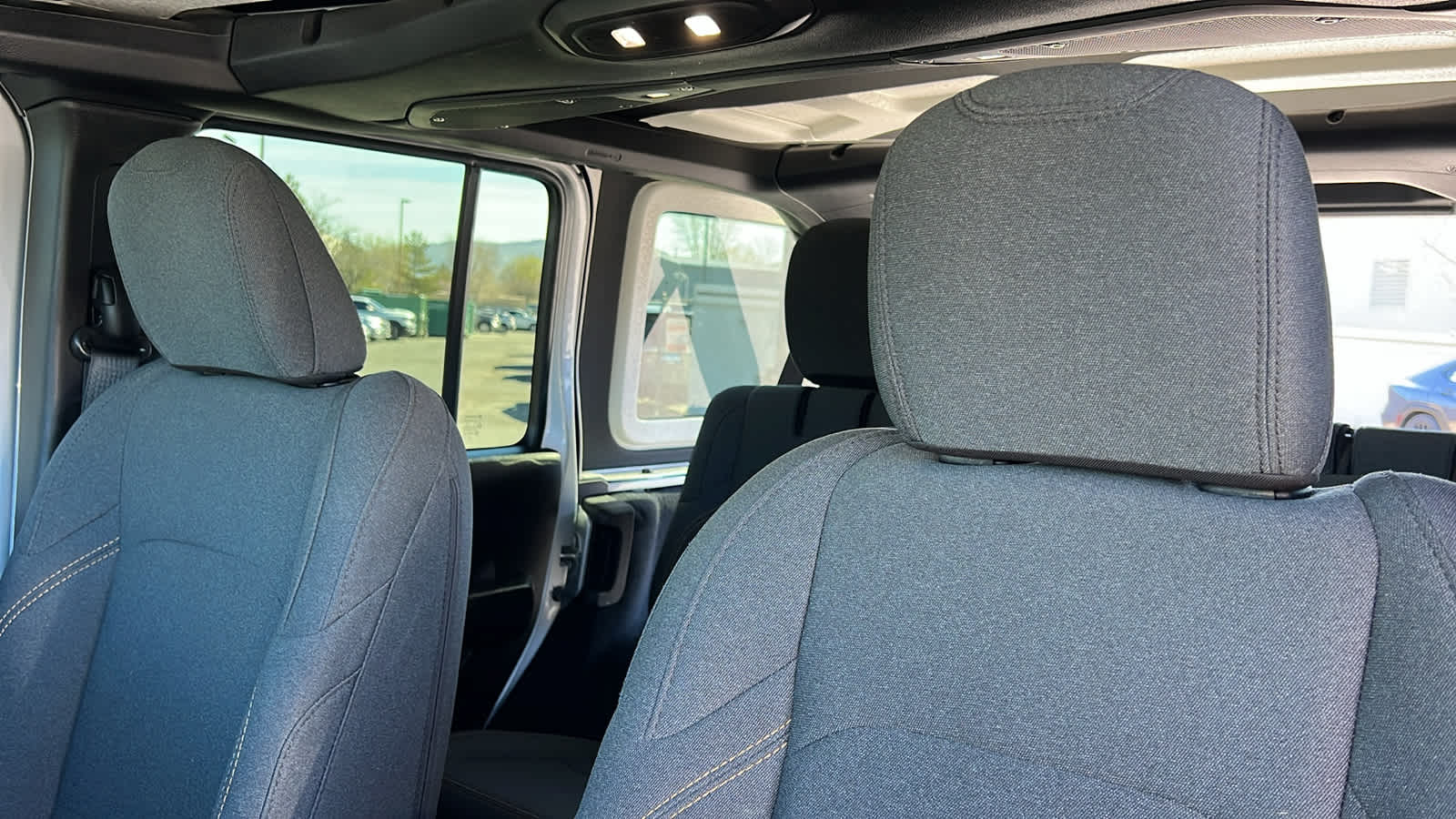 Thumbnail: 2024 Jeep Wrangler - 11