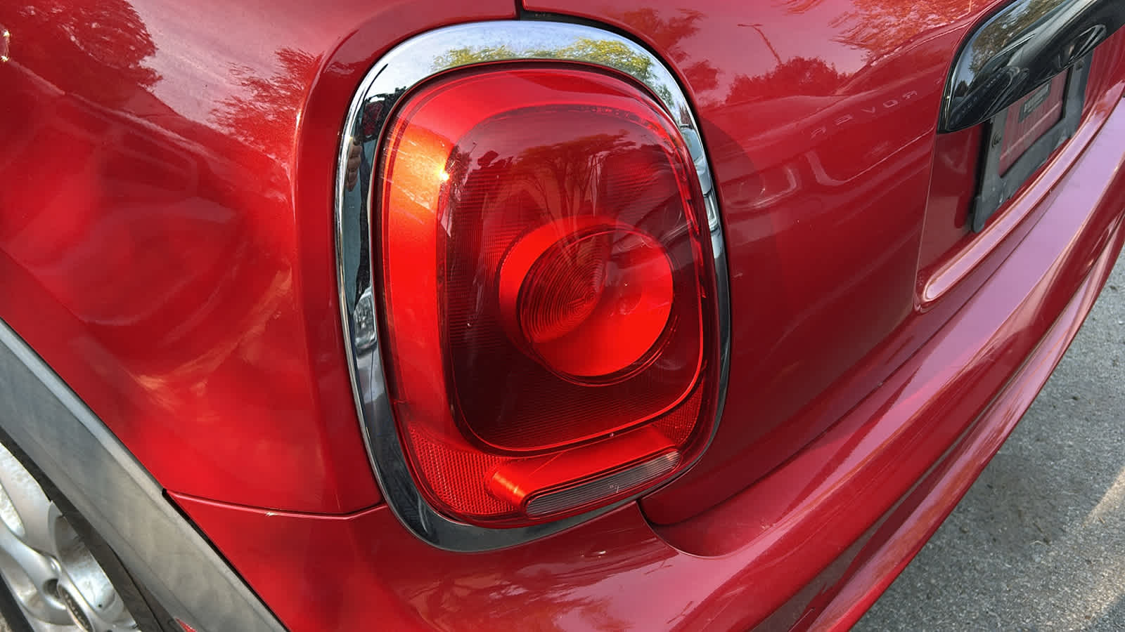 Thumbnail: 2017 MINI Cooper Hardtop - 8