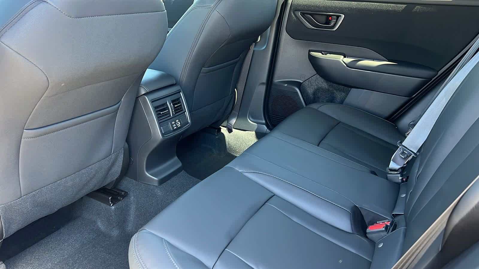 Thumbnail: 2026 Subaru Outback - 24