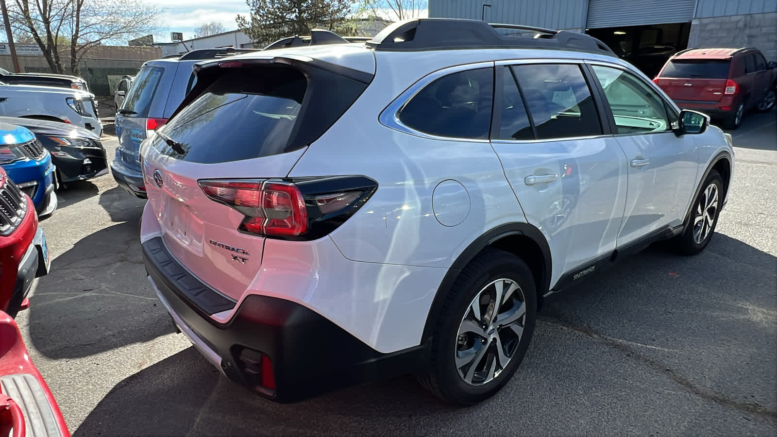 Thumbnail: 2021 Subaru Outback - 11