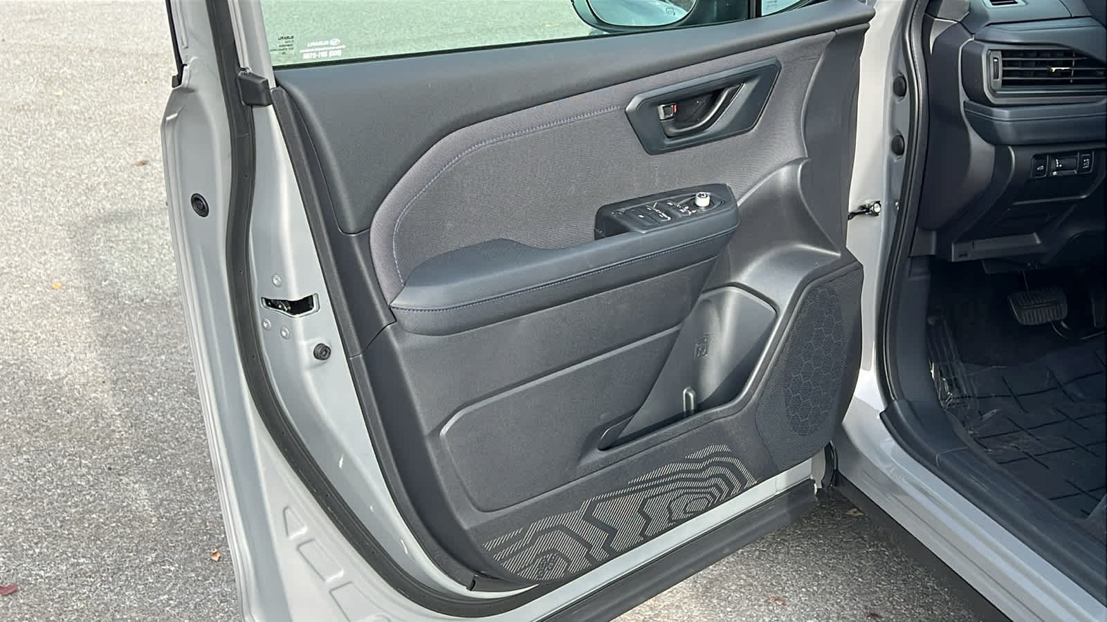 Thumbnail: 2026 Subaru Forester - 23