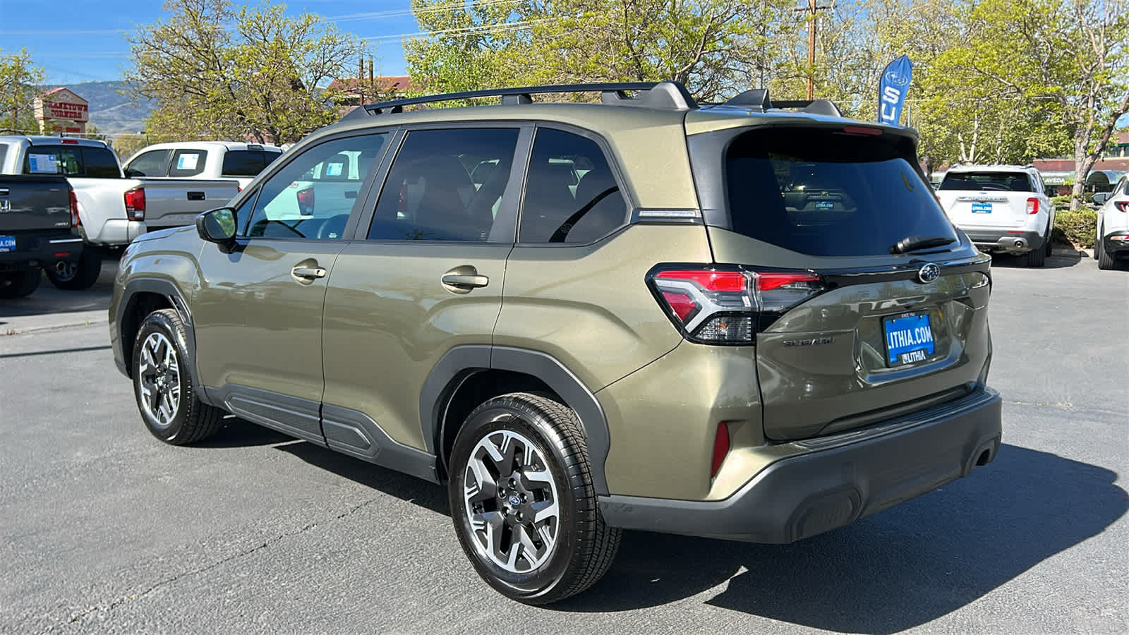 Thumbnail: 2026 Subaru Forester - 8