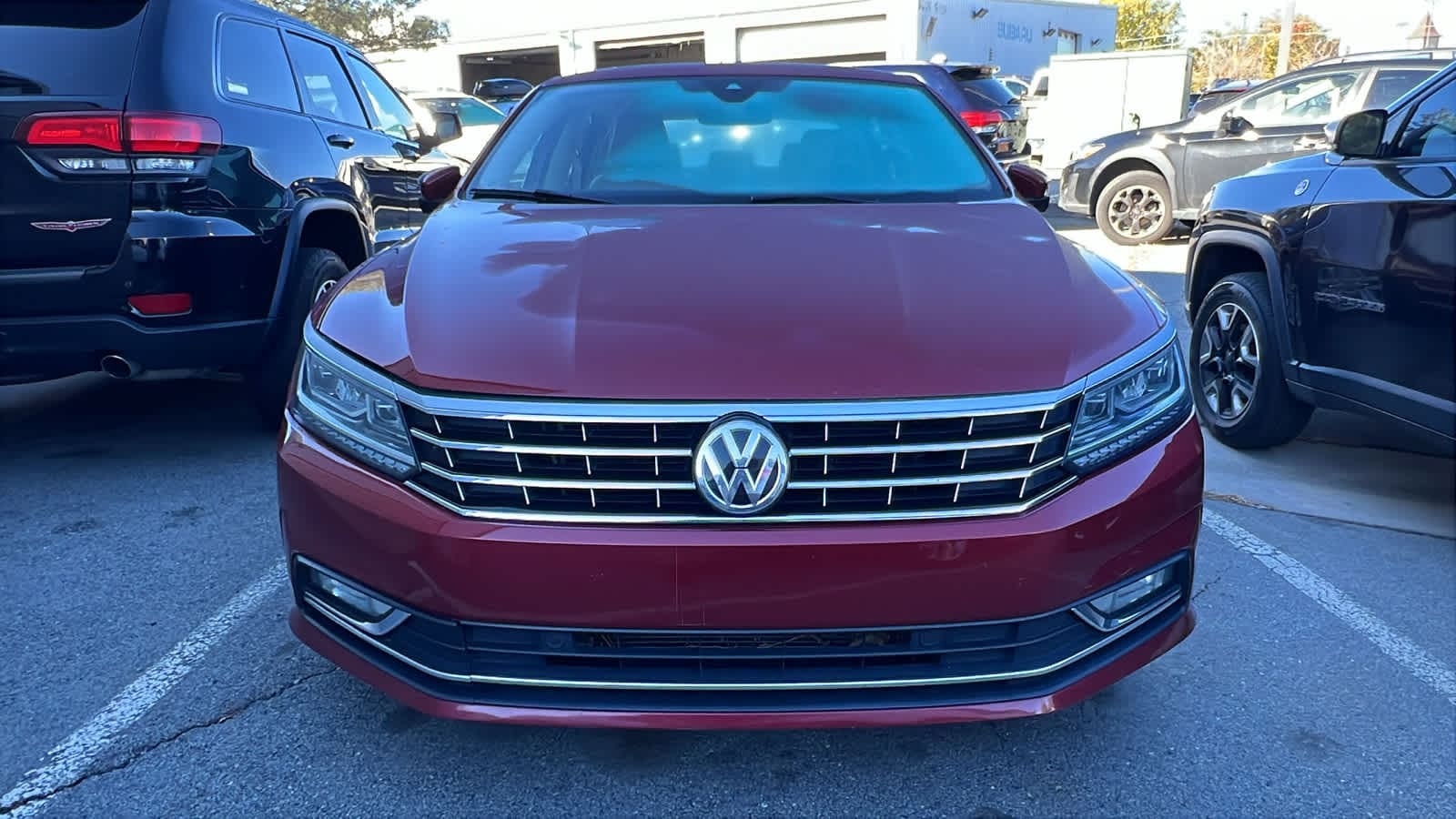 Thumbnail: 2017 Volkswagen Passat - 3