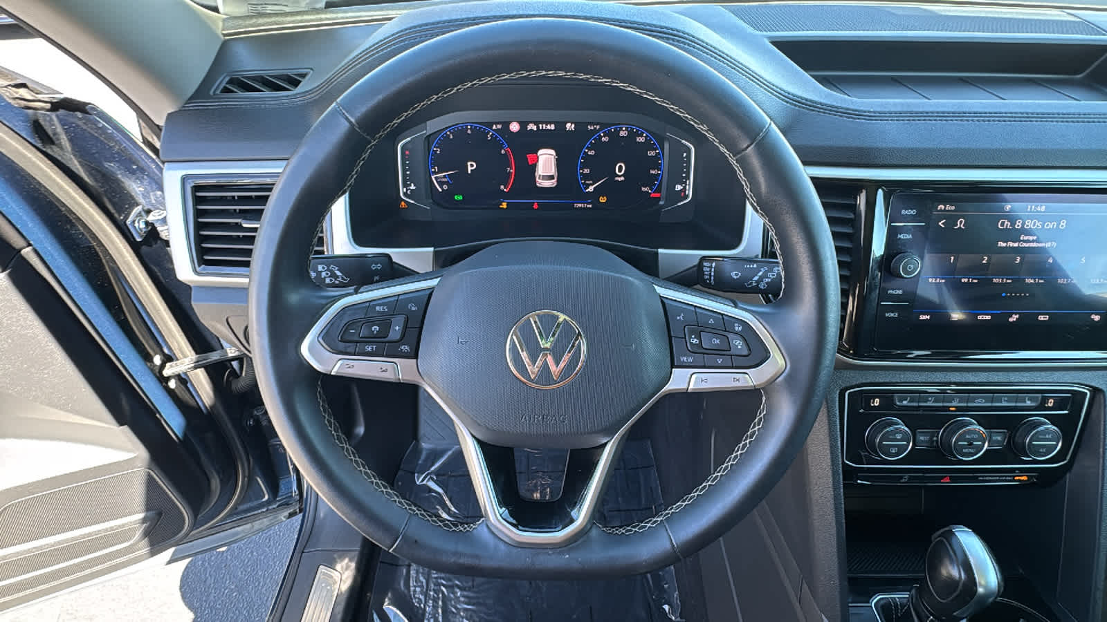 Thumbnail: 2021 Volkswagen Atlas - 18