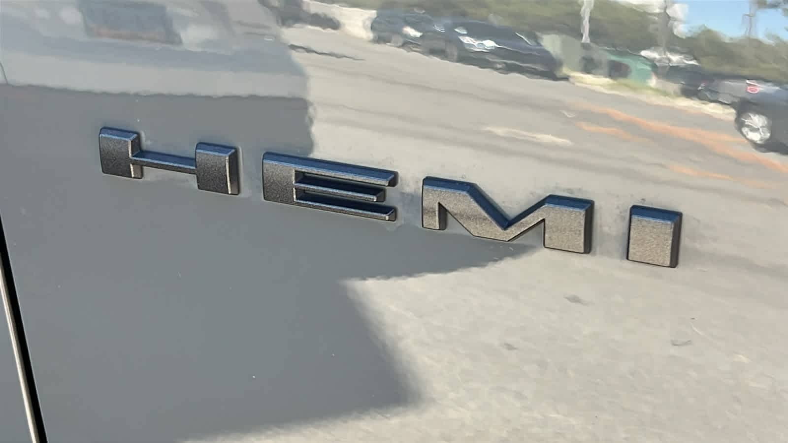 Thumbnail: 2022 Dodge Durango - 7