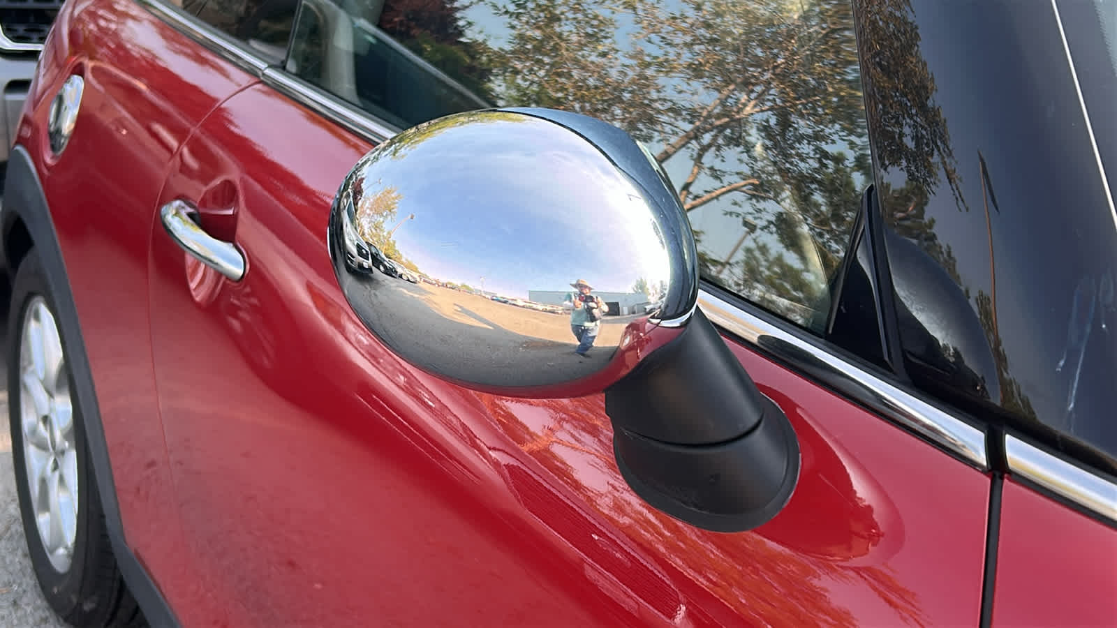 Thumbnail: 2017 MINI Cooper Hardtop - 19