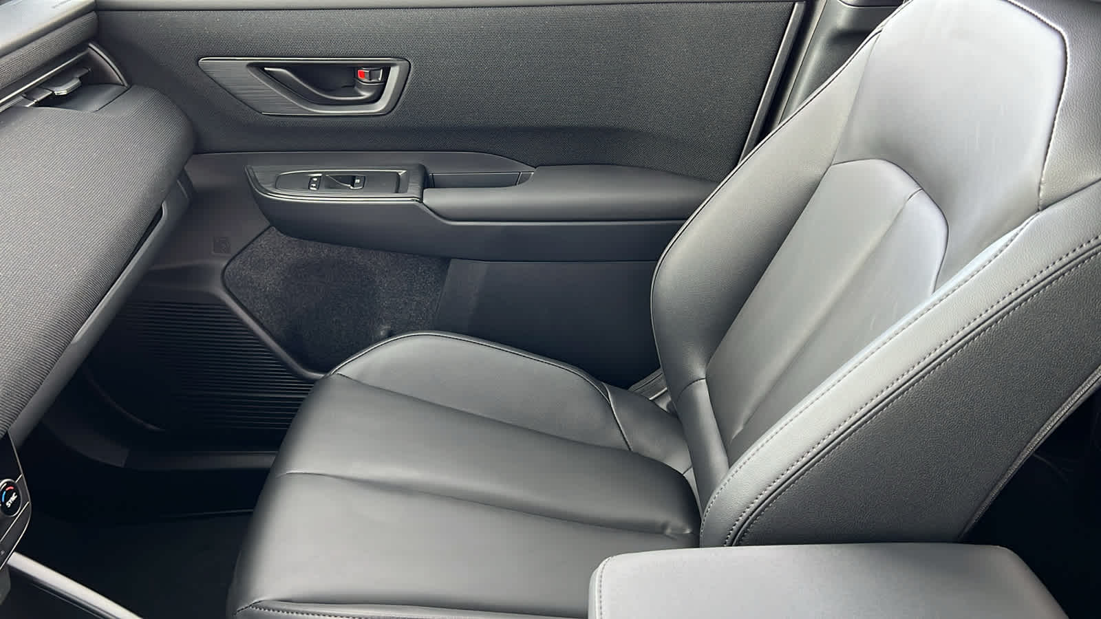 Thumbnail: 2026 Subaru Outback - 12