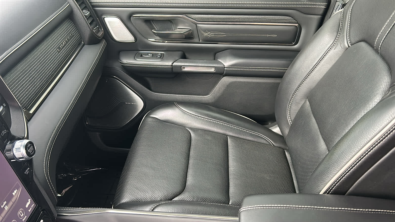 Thumbnail: 2019 RAM 1500 - 11