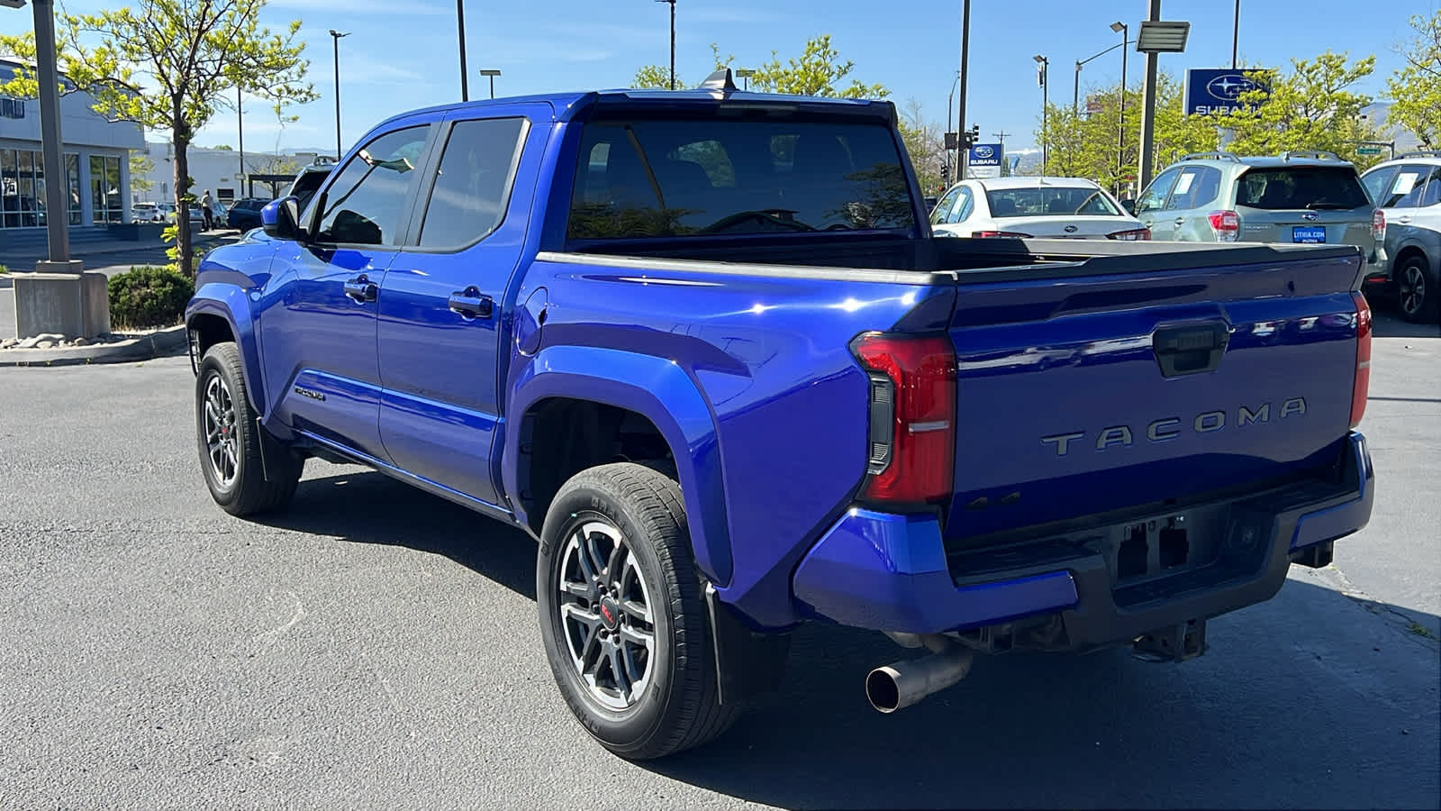 Thumbnail: 2024 Toyota Tacoma - 7
